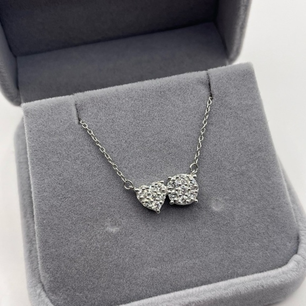 0.50 CT Round Cut VS1 Lab Diamond 925 Sterling Silver Heart Eternity Nec…